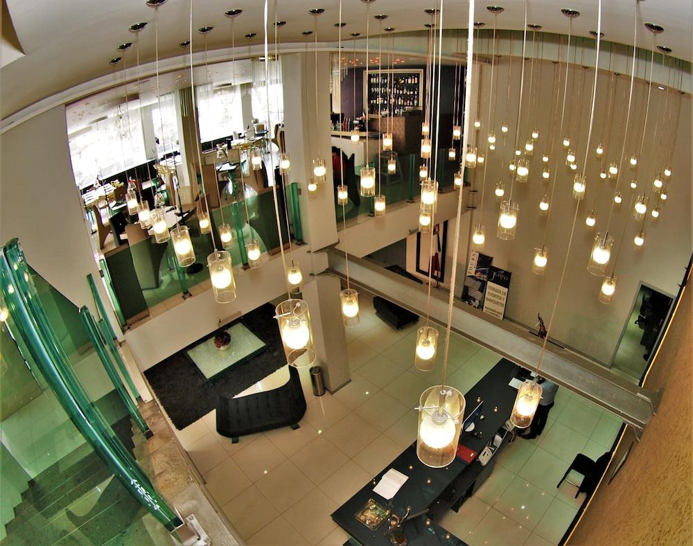 Hotel Vista Hermosa Гуадалахара Екстериор снимка