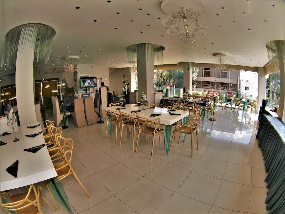 Hotel Vista Hermosa Гуадалахара Екстериор снимка