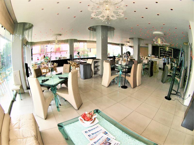 Hotel Vista Hermosa Гуадалахара Екстериор снимка